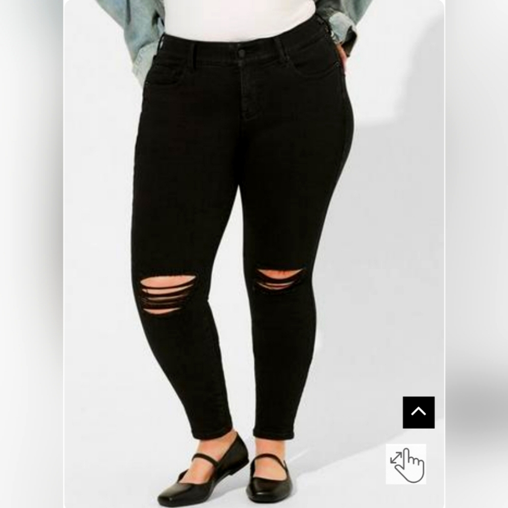 Torrid Bombshell high rise jeggings